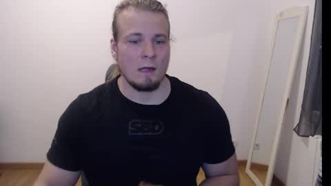 crazyangel8 online show from January 6, 2025, 7:02 pm