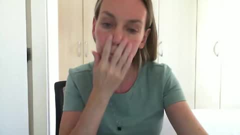 Anny online show from March 12, 2025, 7:06 pm