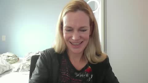 Anny online show from March 9, 2026, 5:06 pm