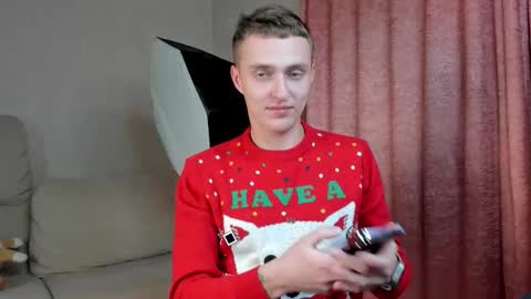 Snapshot of crazybottom99 chatting on January 9, 2026, 6:42 pm Alex online show from January 9, 2026, 6:42 pm