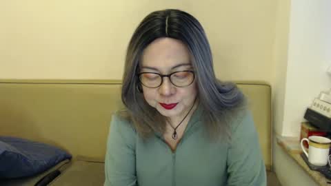 Kelly   online show from February 12, 2025, 8:16 am