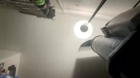 crazydill28 online show from September 12, 2025, 4:07 pm