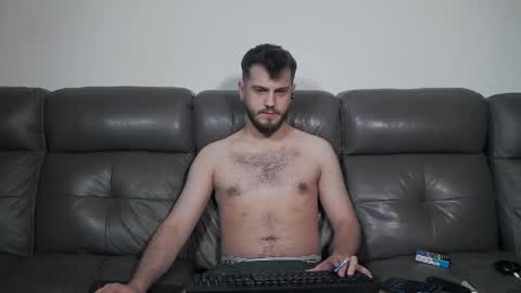 Crazy online show from May 22, 2026, 9:42 pm