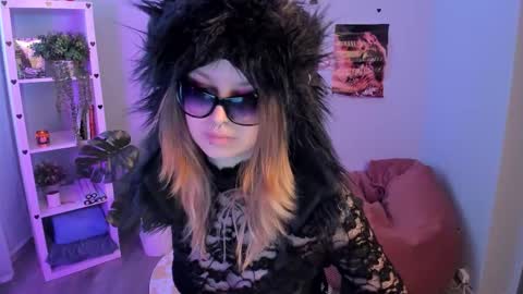 Snapshot of crazysound chatting on February 18, 2026, 1:18 pm Alice online show from February 18, 2026, 1:18 pm