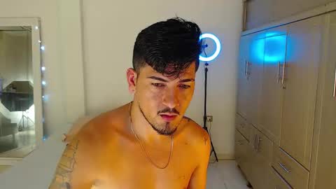 Snapshot of crazyybull chatting on November 26, 2025, 3:51 am Bull online show from November 26, 2025, 3:51 am