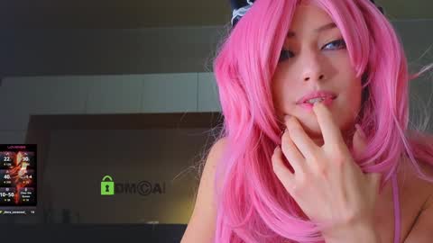 Snapshot of crazzy_cherry chatting on December 20, 2025, 1:51 pm crazzy cherry online show from December 20, 2025, 1:51 pm