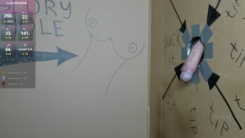 Snapshot of cream_and_bdsm chatting on December 27, 2024, 12:23 pm Anna online show from December 27, 2024, 12:23 pm