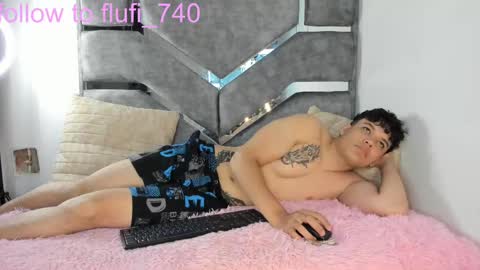 Snapshot of cream_jock chatting on November 18, 2025, 1:44 am jock an flufi online show from November 18, 2025, 1:44 am