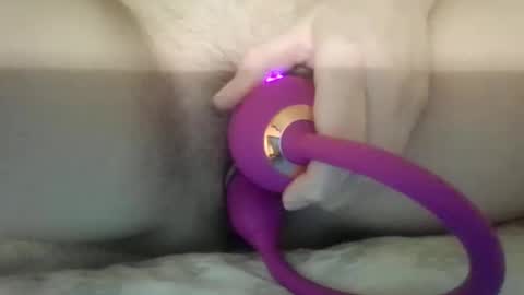 creammenow1229 online show from January 24, 2025, 8:11 pm