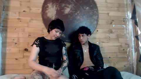  CAMILA Y SEBASTIAN online show from January 8, 2025, 3:39 pm