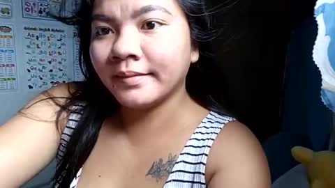 Snapshot of creamy_cunt4uxx chatting on October 11, 2025, 11:47 pm my pussy always wet online show from October 11, 2025, 11:47 pm