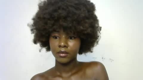 queen online show from January 12, 2025, 1:05 pm