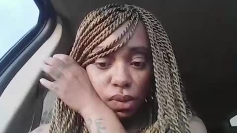 CreamyExotica online show from October 16, 2025, 1:23 pm