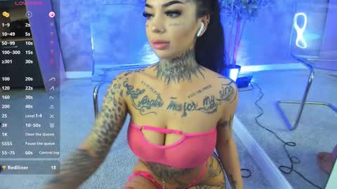 Snapshot of creamyinkk chatting on September 24, 2025, 6:39 am Sophie online show from September 24, 2025, 6:39 am