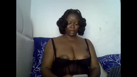 Snapshot of creamypussyxx chatting on May 3, 2026, 1:28 pm creamypussyxx online show from May 3, 2026, 1:28 pm