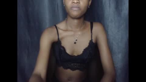 creamyxmuffin online show from February 23, 2025, 10:31 pm