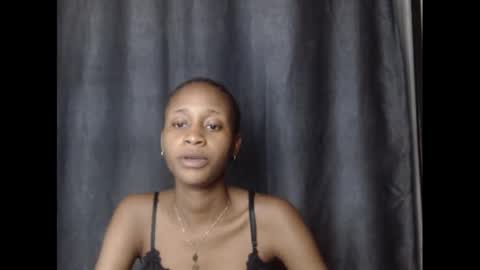 creamyxmuffin online show from February 24, 2025, 8:14 pm
