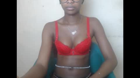 creamyxmuffin online show from September 20, 2025, 9:10 am