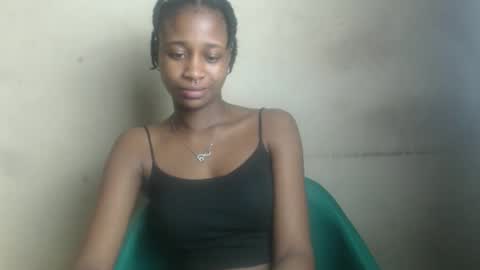 creamyxmuffin online show from October 2, 2025, 7:26 am