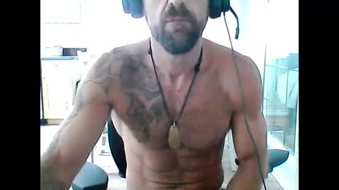 Snapshot of creatureofbeauty chatting on September 11, 2025, 8:31 pm creatureofbeauty online show from September 11, 2025, 8:31 pm