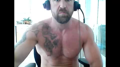 creatureofbeauty online show from April 29, 2026, 7:20 pm