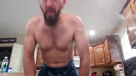 Creeksidecouple online show from April 14, 2026, 9:21 pm