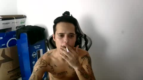 Snapshot of criatian_grey chatting on July 9, 2026, 12:37 am criatian_grey online show from July 9, 2026, 12:37 am
