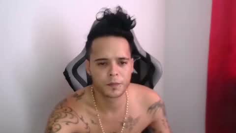 Snapshot of criatian_grey chatting on July 24, 2026, 8:40 pm criatian_grey online show from July 24, 2026, 8:40 pm