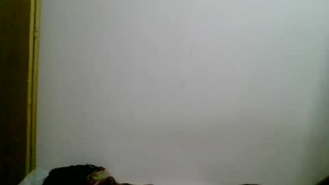 cris_master_ online show from October 17, 2025, 6:54 pm