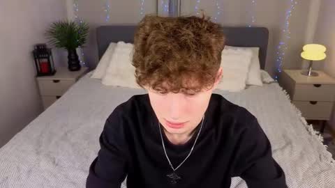 Chris online show from November 16, 2025, 7:30 pm