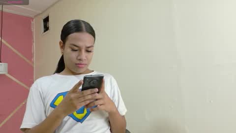 Snapshot of cristal_49 chatting on February 22, 2026, 12:47 pm cristal_49 online show from February 22, 2026, 12:47 pm