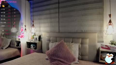 Cristal online show from November 20, 2025, 4:23 am