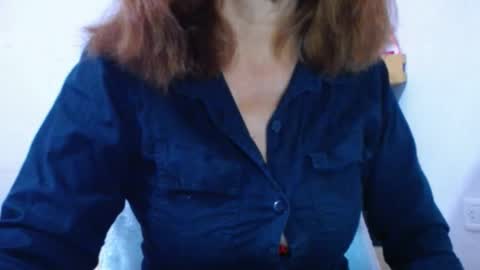 Snapshot of cristal_collins1 chatting on January 18, 2025, 8:52 am cristal_collins1 online show from January 18, 2025, 8:52 am