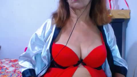 Snapshot of cristal_collins1 chatting on February 4, 2025, 11:49 am cristal_collins1 online show from February 4, 2025, 11:49 am