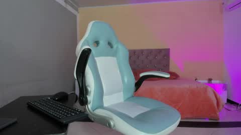 Cristal online show from March 28, 2026, 10:04 am