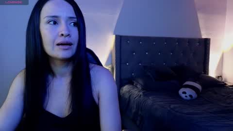 Snapshot of cristal_hilton_10 chatting on November 18, 2025, 4:06 am Alejandra from Wednesday to Saturday from 1000 pm to 400 am Colombian hour online show from November 18, 2025, 4:06 am