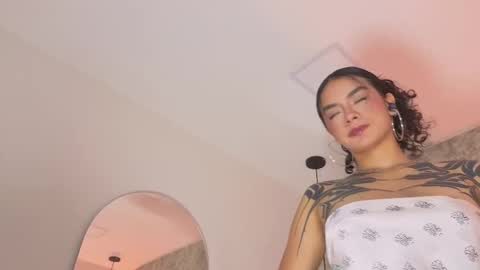 Cristal  online show from November 26, 2025, 1:23 pm