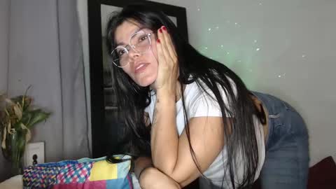 Cristal  online show from February 26, 2025, 12:16 am