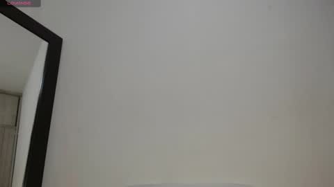 Cristal  online show from March 10, 2025, 12:04 pm