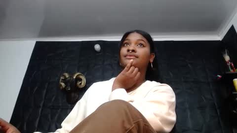 Hanna  online show from April 7, 2026, 6:58 am