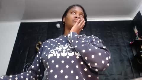 Hanna  online show from April 25, 2026, 10:51 am