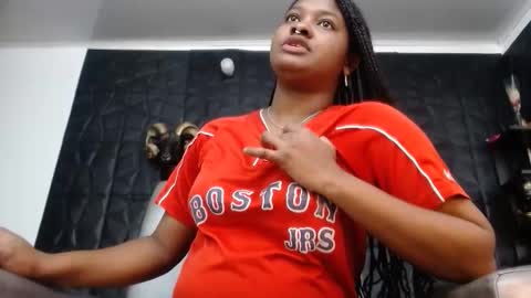 Hanna  online show from April 26, 2026, 8:56 am