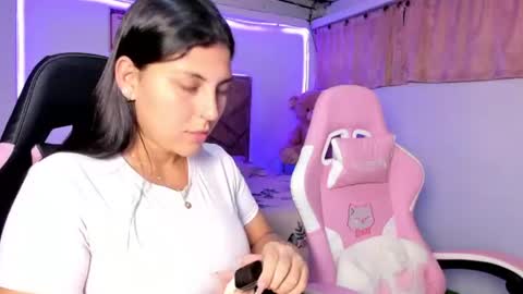 cristal_smith20 online show from July 3, 2026, 12:00 pm
