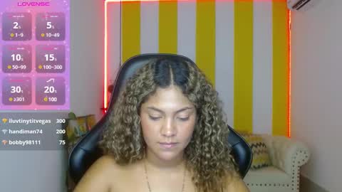Cristal online show from December 14, 2024, 3:51 am