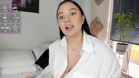 Cristal Cute  online show from December 3, 2024, 4:17 pm