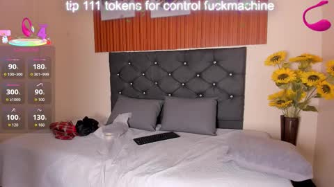 cristale69 online show from November 13, 2025, 2:21 am