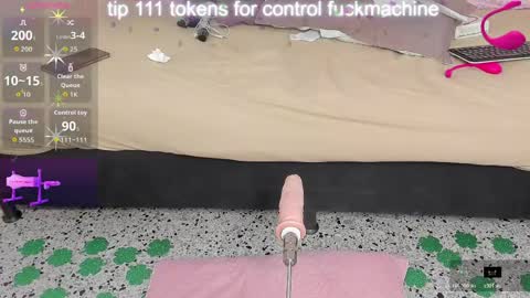 cristale69 online show from April 18, 2026, 6:23 pm