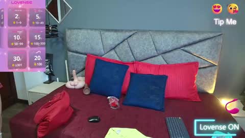 CRISTAL MILF online show from January 31, 2025, 7:51 pm