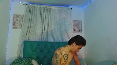 Snapshot of cristeltayloor chatting on December 16, 2025, 2:27 am Cristel Taylor online show from December 16, 2025, 2:27 am