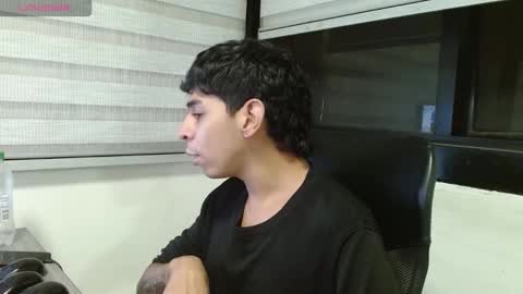 cristhian online show from September 18, 2025, 8:16 am